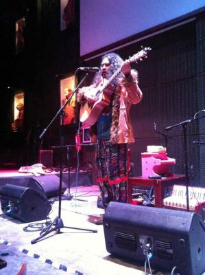 Cantante guatemalteco Junio Jocol