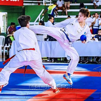 Christian Wever pertenece a karate juvenil guatemalteco 