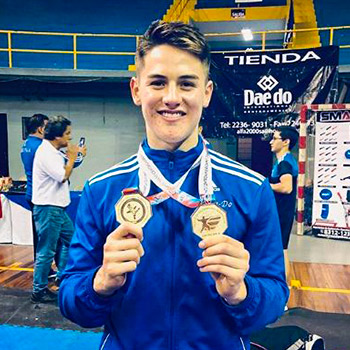 karateca-guatemalteco-christian-wever-premios