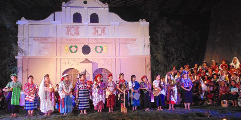 Elección de la reina Rabín Ajaw en Cobán