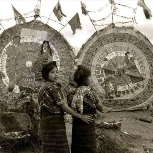 La tradición de los Barriletes Gigantes en Guatemala