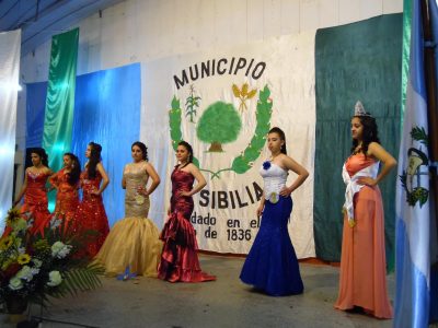 elección de reina de belleza en sibilia