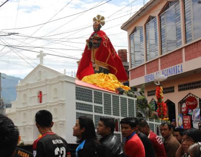 procesión de san pedro la laguna