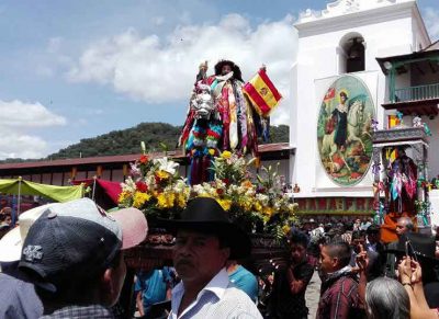 procesión de santiago atitlán