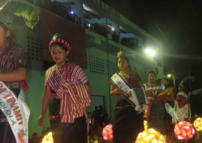 reina indigena de san pablo la laguna