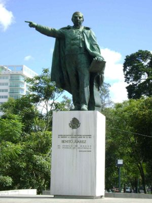 Dónde queda el monumento a Benito Juárez en Guatemala