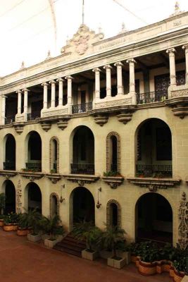 Obras de Rafael Pérez de León el Palacio Nacional de la Cultura