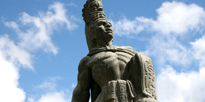 Príncipe Quiché Tecún Umán Héroe Nacional de Guatemala
