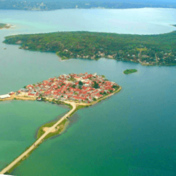 departamento-peten-republica-guatemala-lago-peten-itza