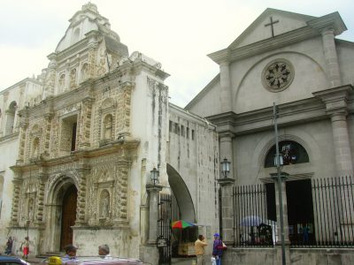 fachada de la iglesia de quetzaltenango