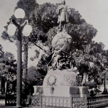 monumento-cristobal-colon-guatemala-plaza-mayor-parque-central-centro-historico-peladero