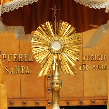 historia-de-las-procesiones-en-guatemala-origen-corpus-christi