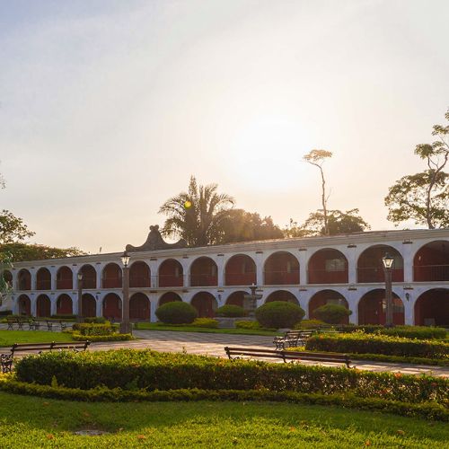 Cómo hacer reservaciones en los Hostales del Irtra