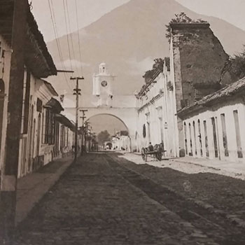 calles antigua guatemala