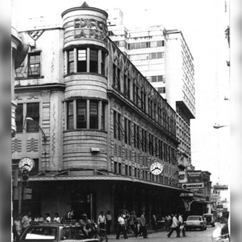edificio la perla