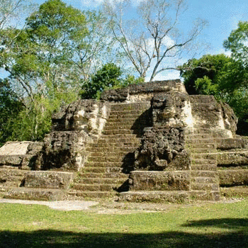 observatorio uaxactun