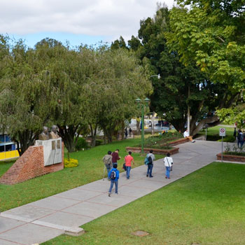 beca landivar guatemala