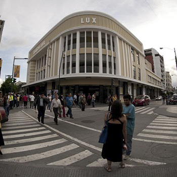 teatro lux moderno