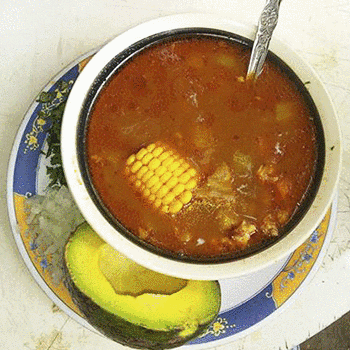 Receta de caldo de pata de res guatemalteco