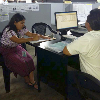 Precios de los trámites del RENAP en Guatemala