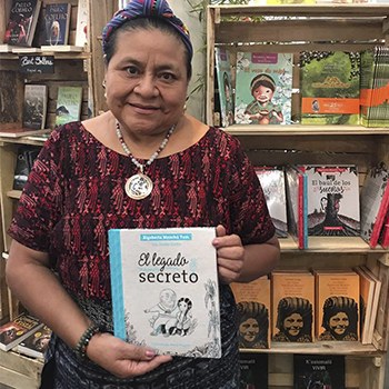 Biografía de Rigoberta Menchú