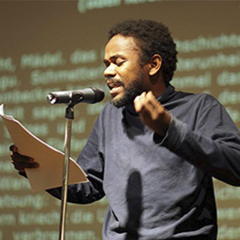 Biografía de Wingston González