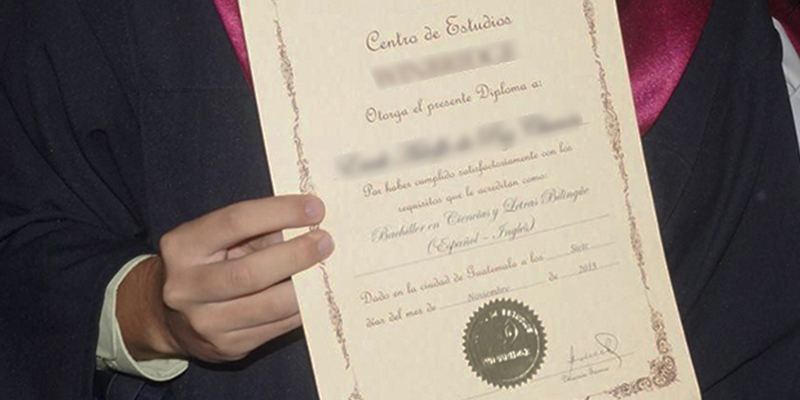 ¿Qué hacer si perdí mi título académico en Guatemala?