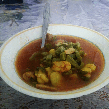 Receta para hacer caldo de habas guatemalteco