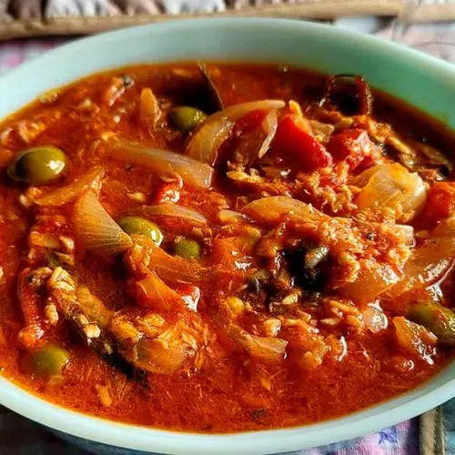 cómo hacer pescado a la vizcaína guatemalteco