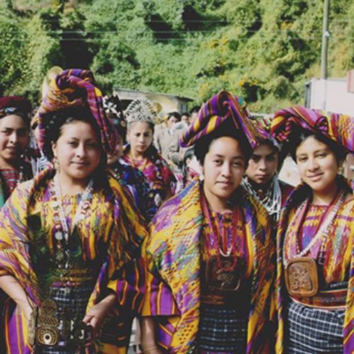 Letra del Himno Nacional de Guatemala en idioma Kaqchikel