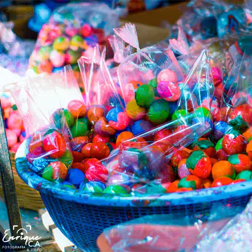 Venta de cascarones de carnaval