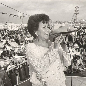 Biografía de Alicia Azurdia