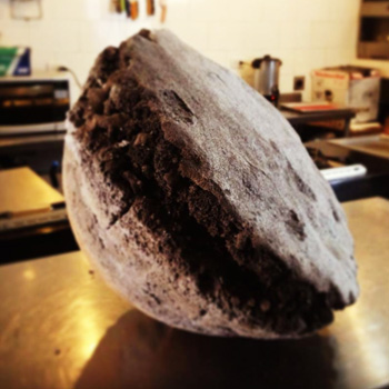 Sal Negra, mineral ancestral de Quiché