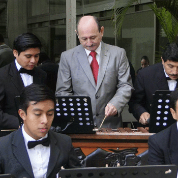 Biografía del guatemalteco Lestér Godínez Orantes