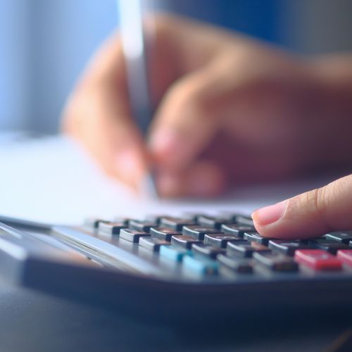 Cómo calcular el aguinaldo en Guatemala