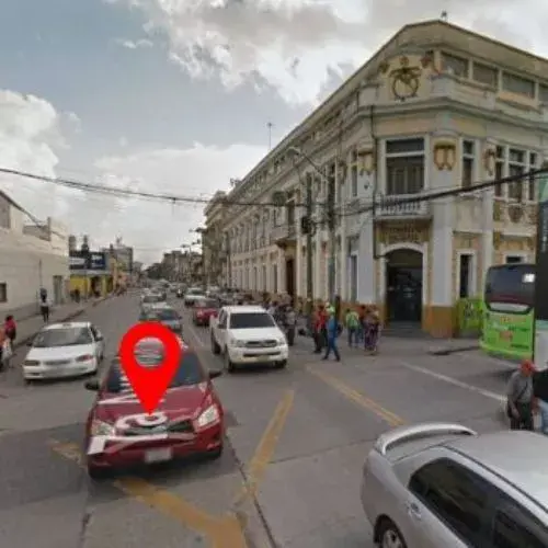 El primer semáforo en la Ciudad de Guatemala
