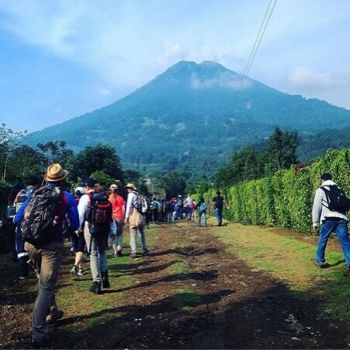 volcanes antigua guatemala agua