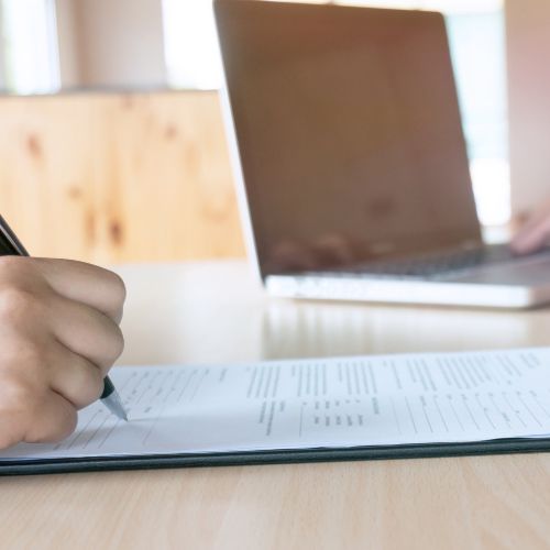 Cómo se debe elaborar un currículum vitae en Guatemala 