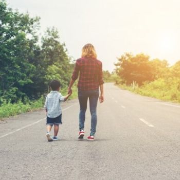 mujeres embarazadas adopción