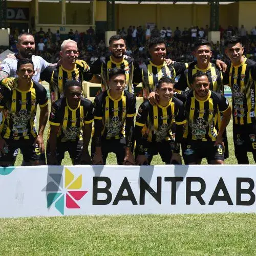Cuando empezó el club aurora fc