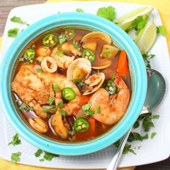 sopa de camarones preparación
