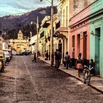 historia-tercer-traslado-ciudad-de-guatemala-antigua-guatemala-calle-del-arco