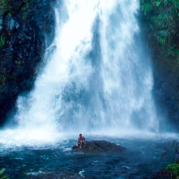 ram-tzul-cascada-reserva-natural-baja-verapaz-purulha-guatemala-catarata
