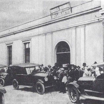 historia-escuela-nacional-de-artes-plasticas-rafael-rodriguez-padilla