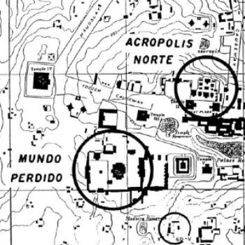 plaza-mundo-perdido-tikal-peten-complejo-astronomico-observacion-tiempo-estrellas