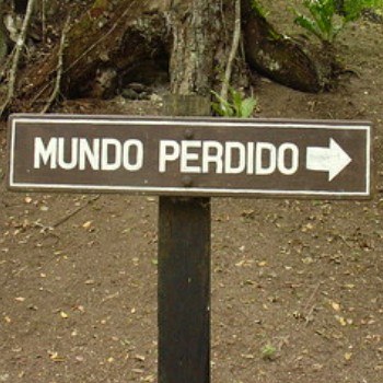 plaza-mundo-perdido-tikal-peten-ubicacion-historia