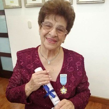 biografia-guatemalteca-gilda-castro-artista-radiofonica-orden-quetzal