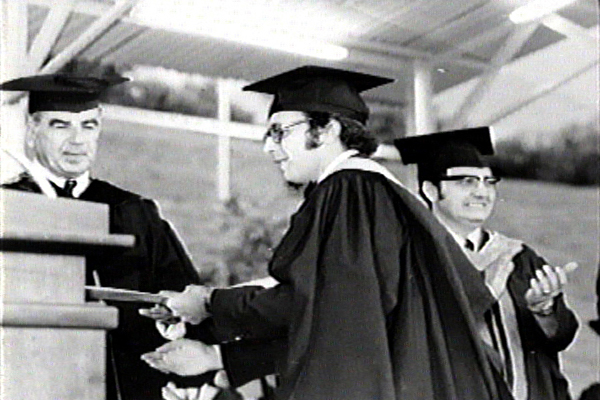 Licenciado Diego Pulido en su acto de graduación