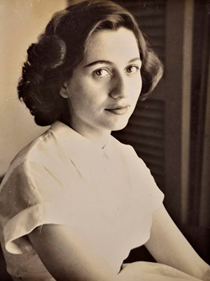 Biografía de Ana María Rodas, a los 12 años - Foto Crear en Salamanca