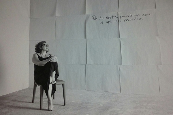 Biografía de Denise Phé-Funchal, exposición Ciento Veinte Gramos - Foto Roberto Andrés J